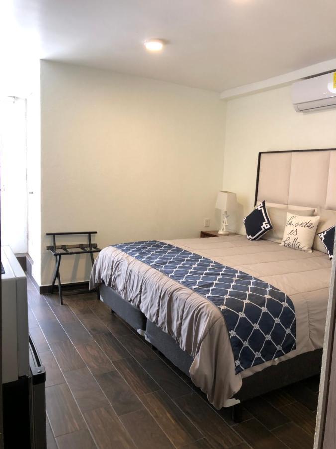 Sky Inn Acapulco Y Condominio Mediterrane Екстериор снимка