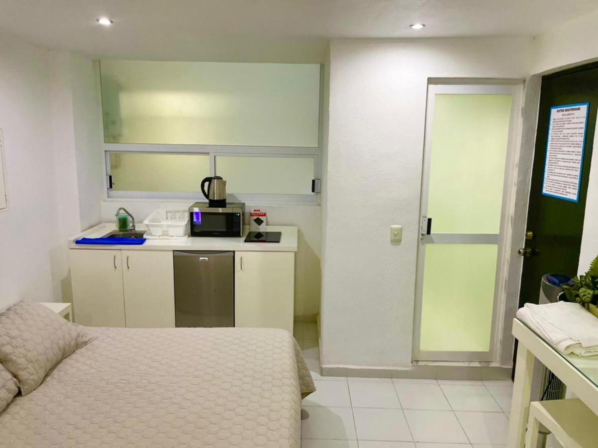 Sky Inn Acapulco Y Condominio Mediterrane Екстериор снимка