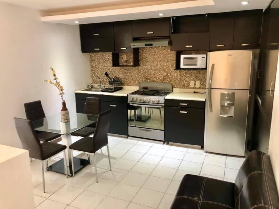 Sky Inn Acapulco Y Condominio Mediterrane Екстериор снимка
