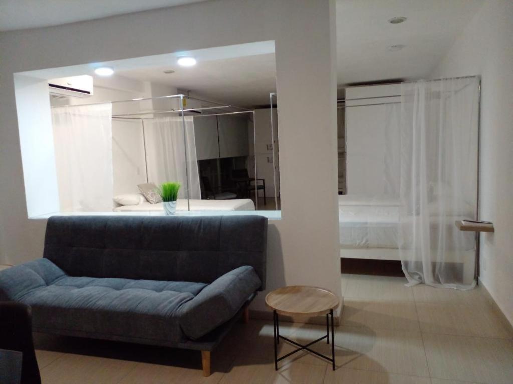 Sky Inn Acapulco Y Condominio Mediterrane Екстериор снимка